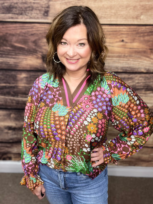 C5590-Floral Print V-Neck Collared Top, Brown