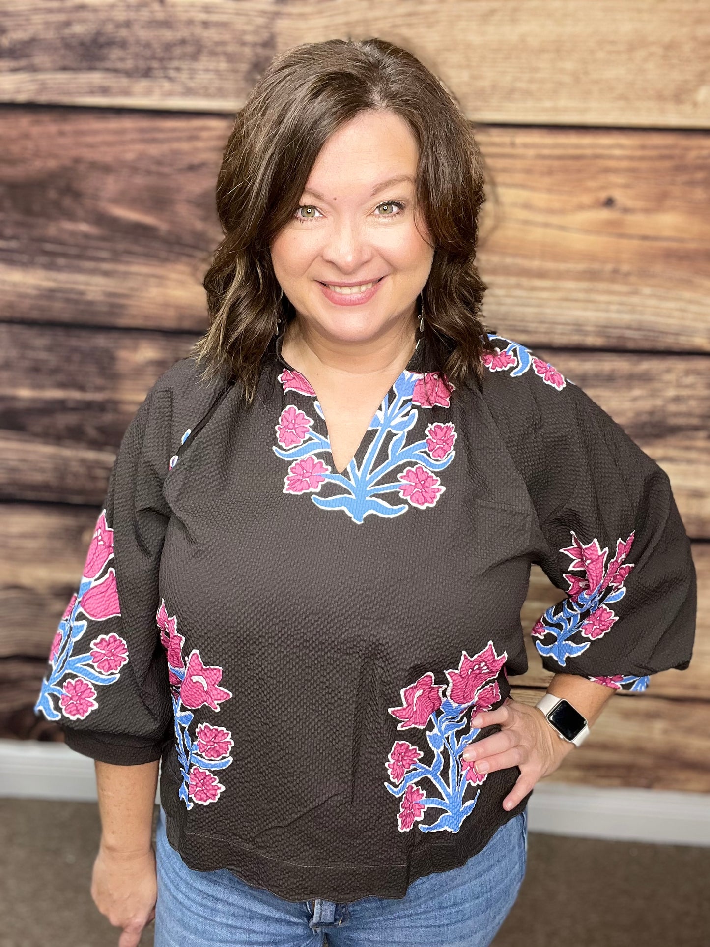 Bubble Sleeved Tulip Print Split V Neck Top, Chocolate