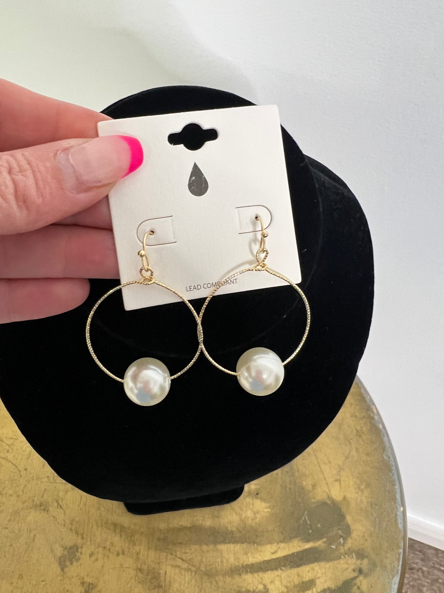Round Pearl Dangle Fish Hook Earrings Gold