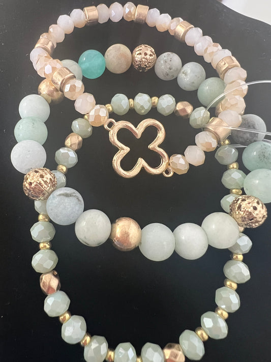 Beaded Stretch Bracelet Set with Clover