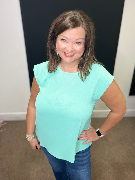 U-Neck Solid Top, Mint