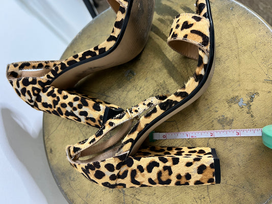 Cheetah Print Heel-Size 7