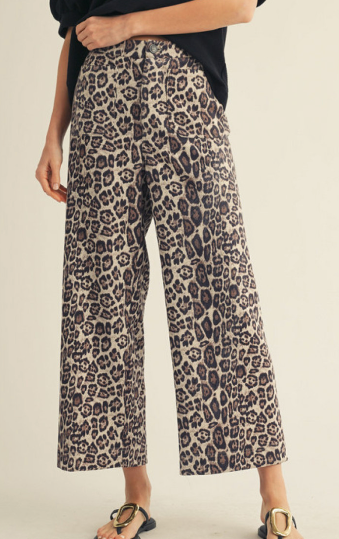 H40228-5 High waist wide leg leopard pants