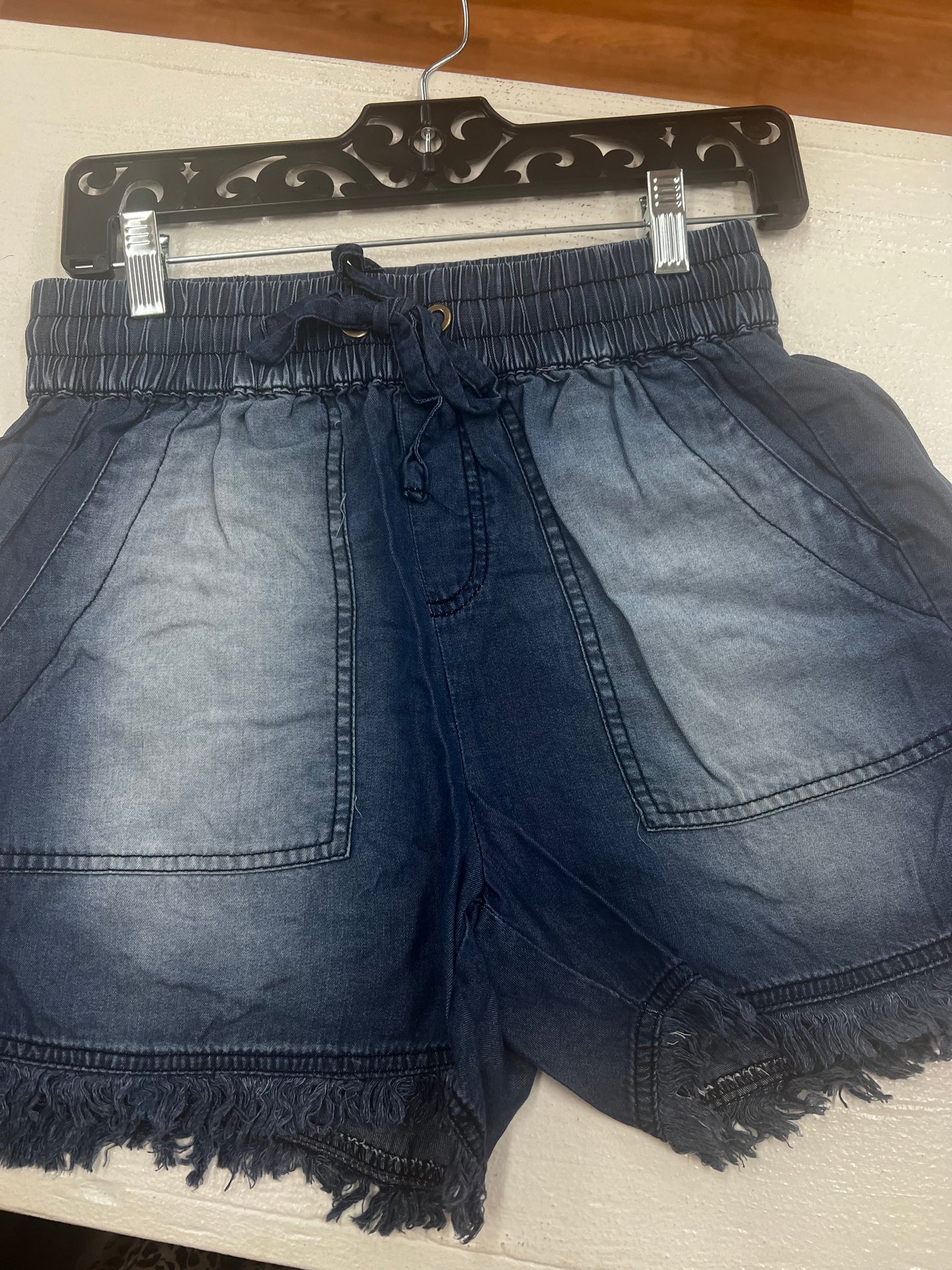 Skip The Day Shorts, Dark Denim