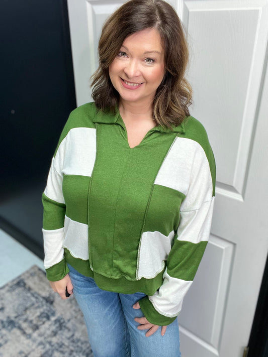 Collar Notched Neck Collar Block Knit Top-Olive