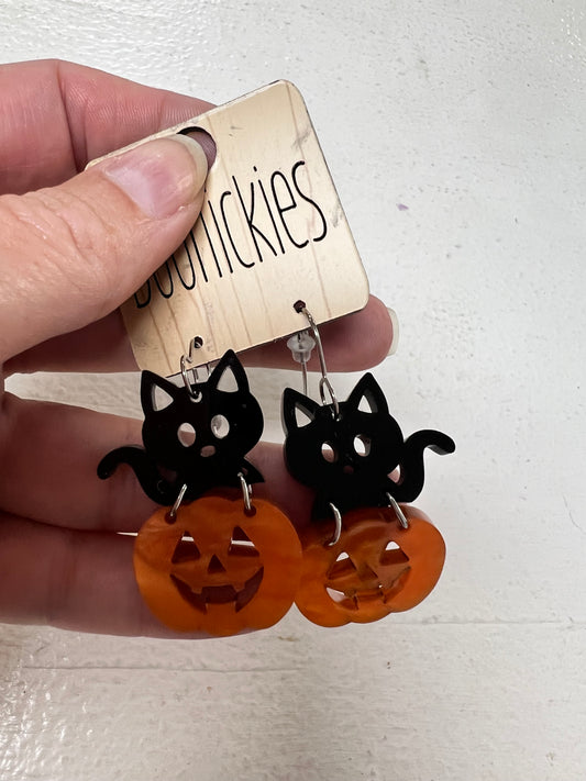 Kitty Pumpkin Dangle Halloween Earrings