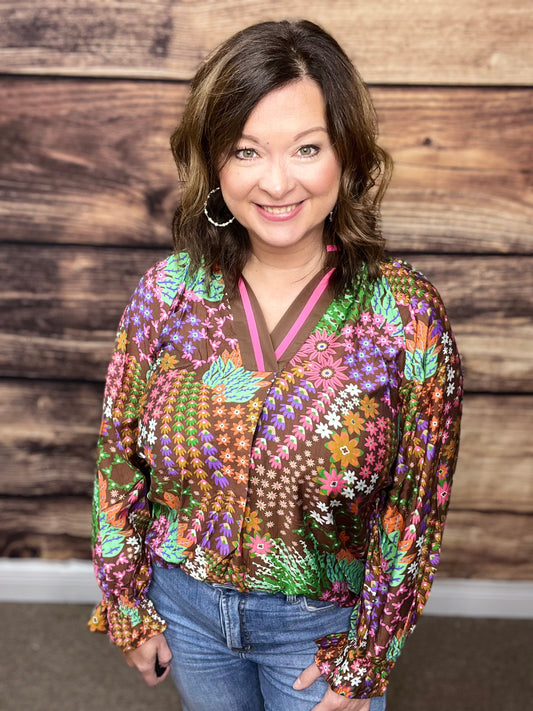 C5590-Floral Print V-Neck Collared Top, Brown