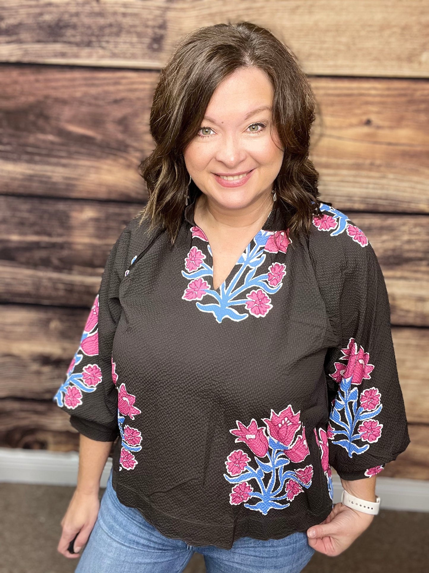 Bubble Sleeved Tulip Print Split V Neck Top, Chocolate