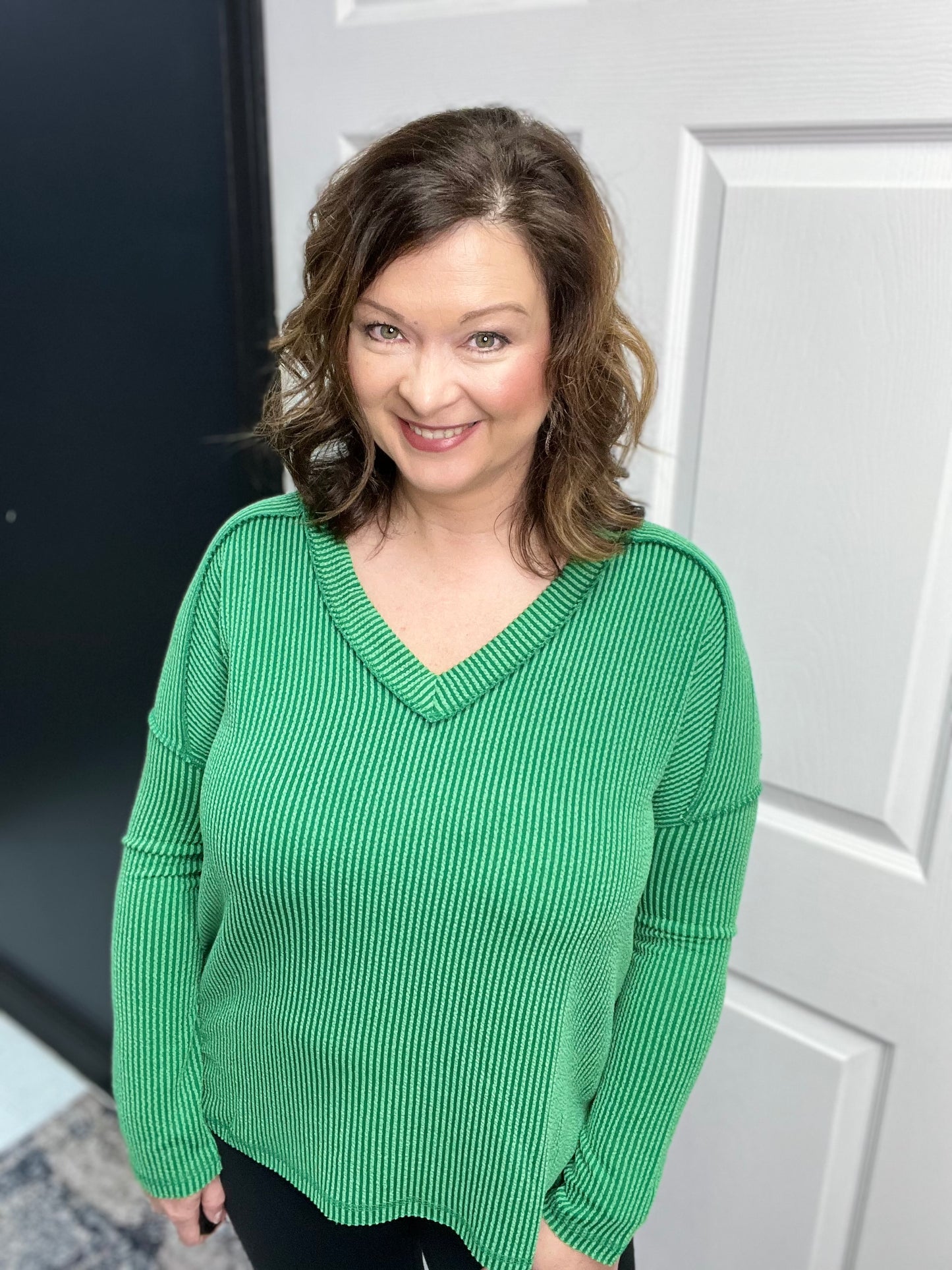 Raised Rib Long Sleeve Hi Low V Neck Top, Dark Green