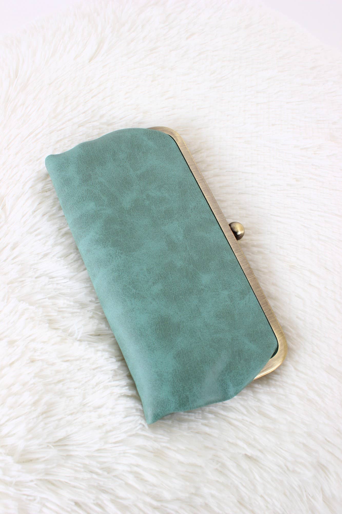 The Karen Kiss Lock Wallet