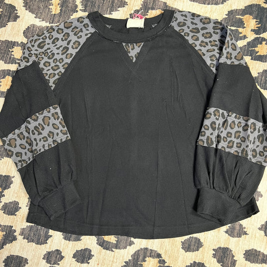 A Little Wild Thermal Top