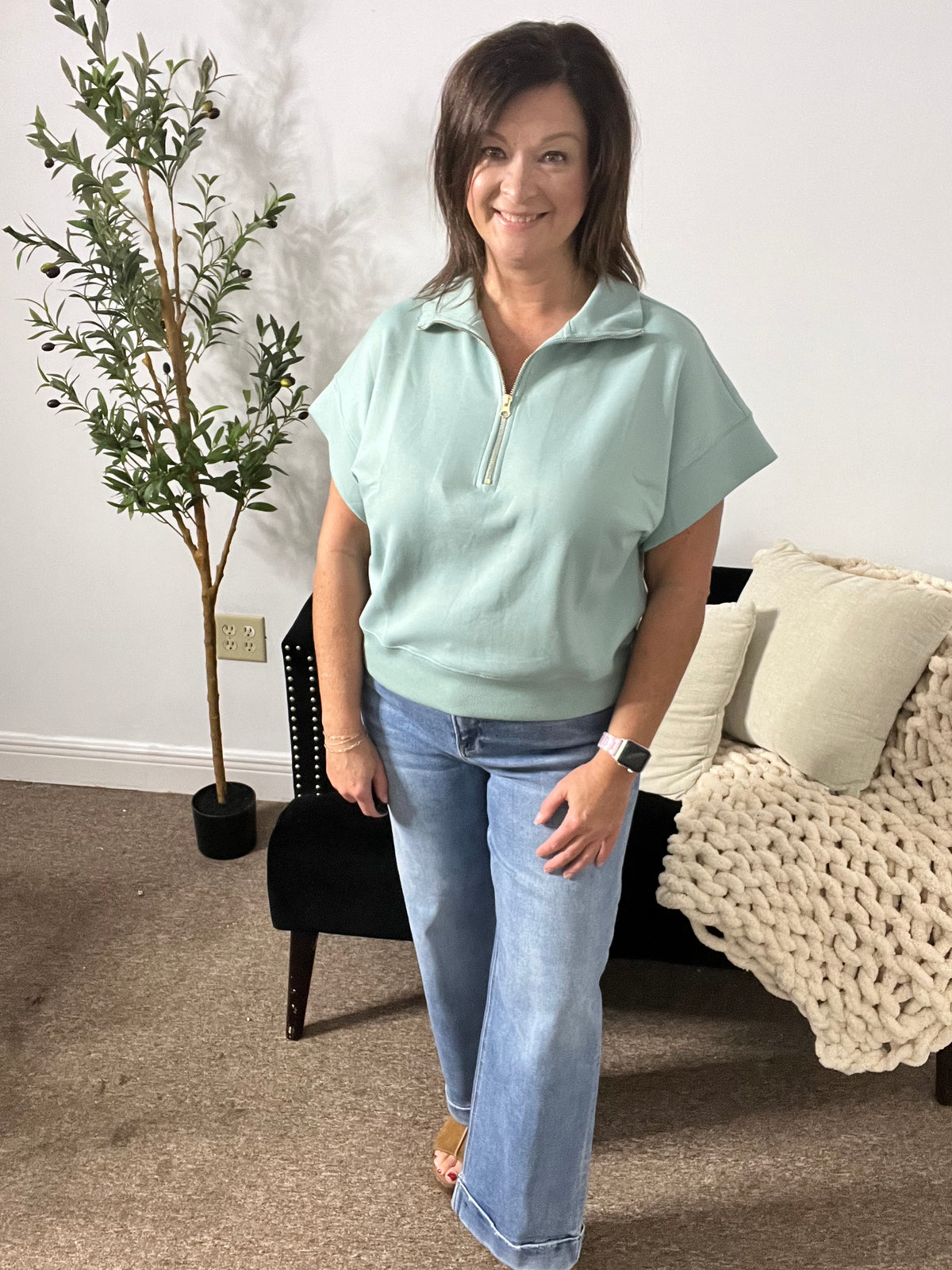 On the Go Scuba Pullover