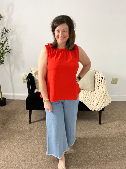 The Go-To Gathered Tank