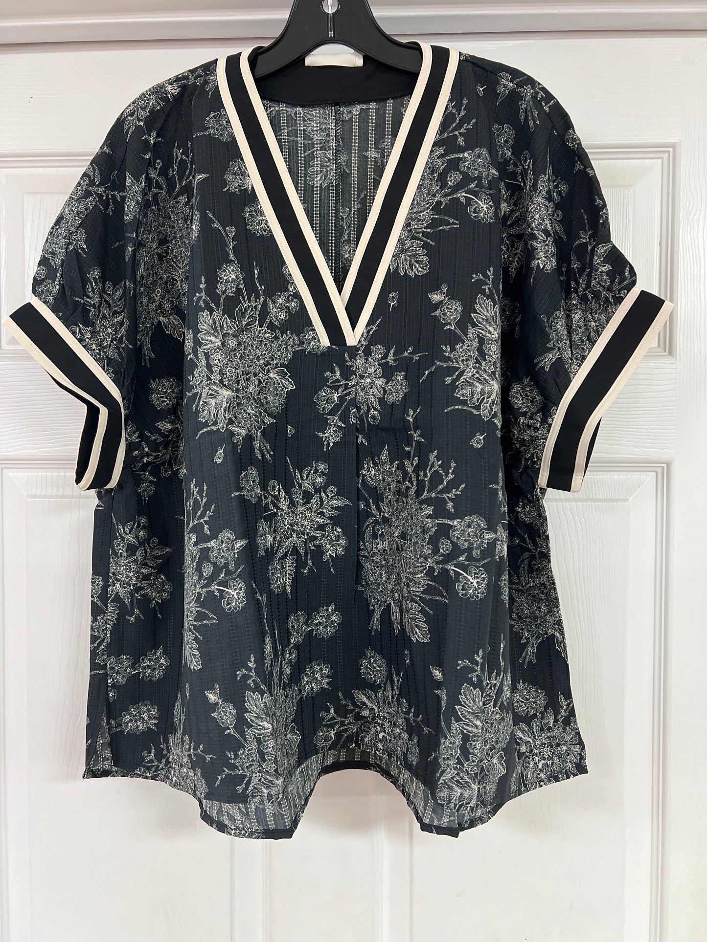 Floral Print Oversized Blouse,  Black