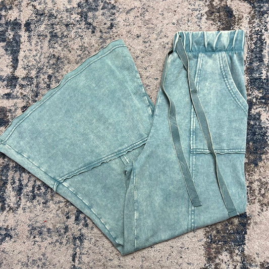 Exposed Seam Flare Hem Pants with Pockets, Ash Blue