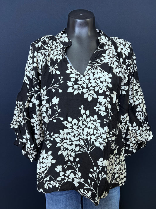 Cherry Blossom Print Scalloped Hem Blouse, Black