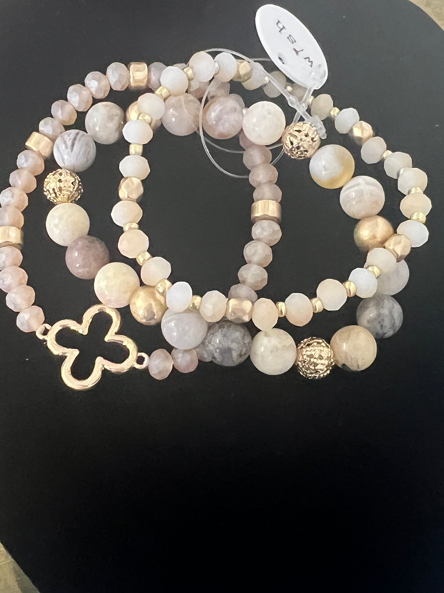 Beaded Stretch Bracelet Set with Clover