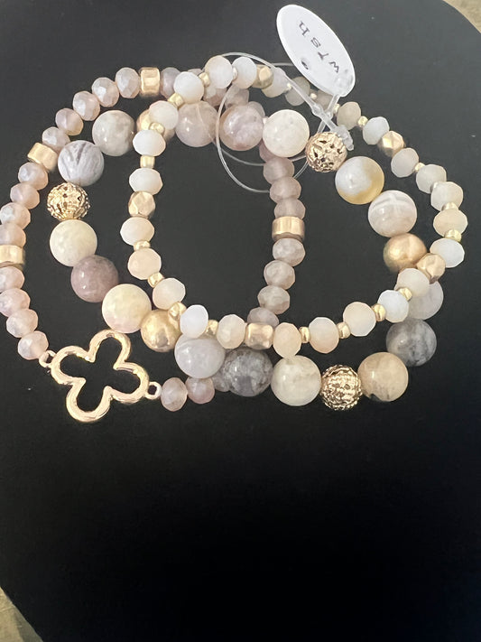Beaded Stretch Bracelet Set with Clover