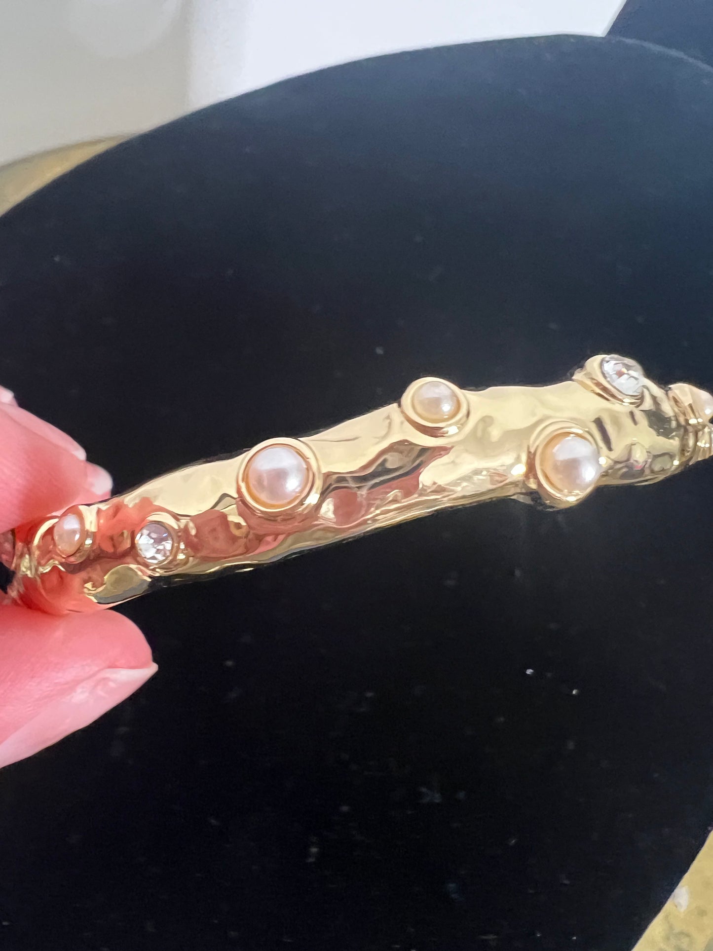 Small Crystal and Pearl Stretch Bracelet