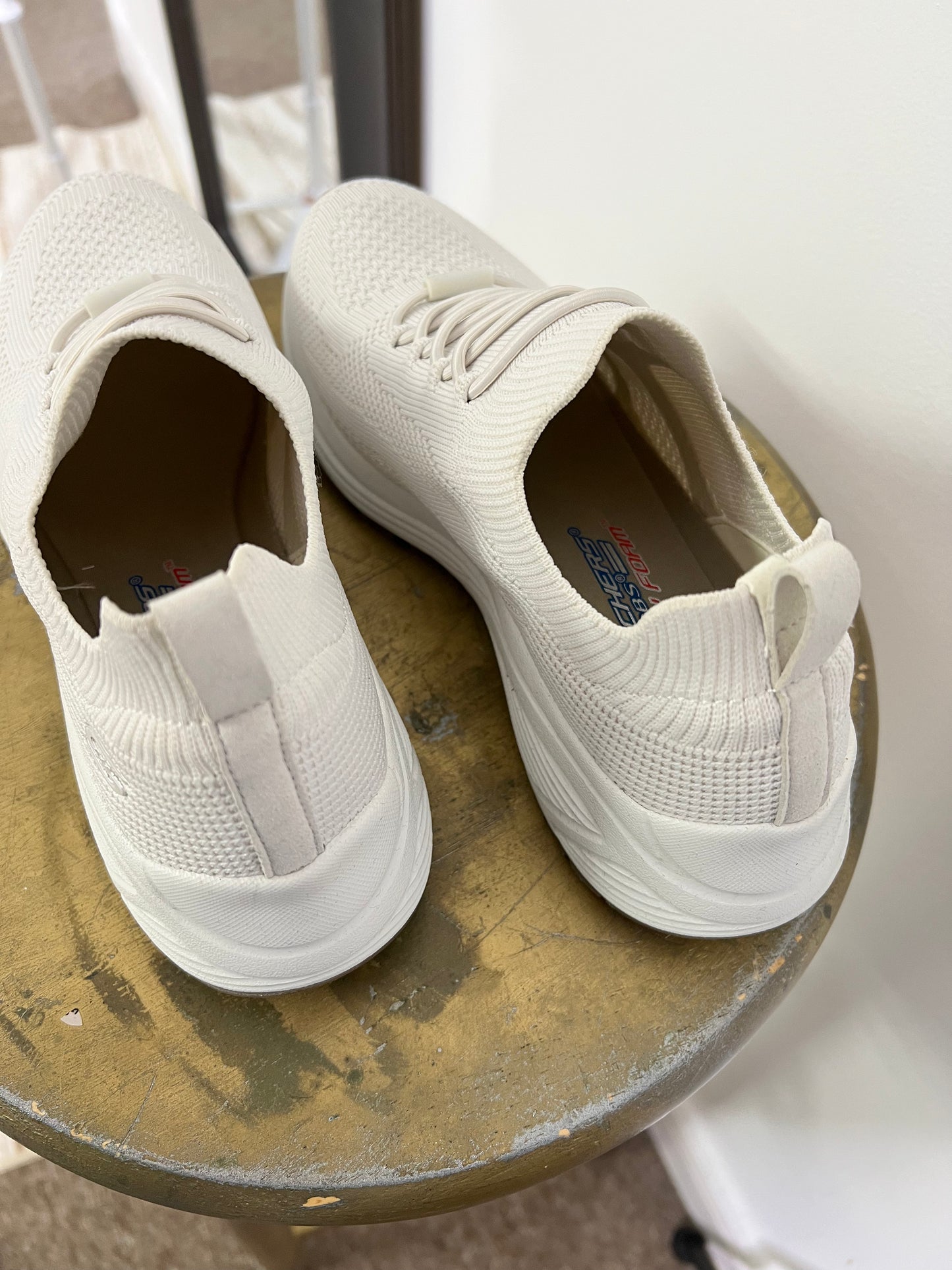 Skechers Stretch Fit Slip-On Sneakers Size 7