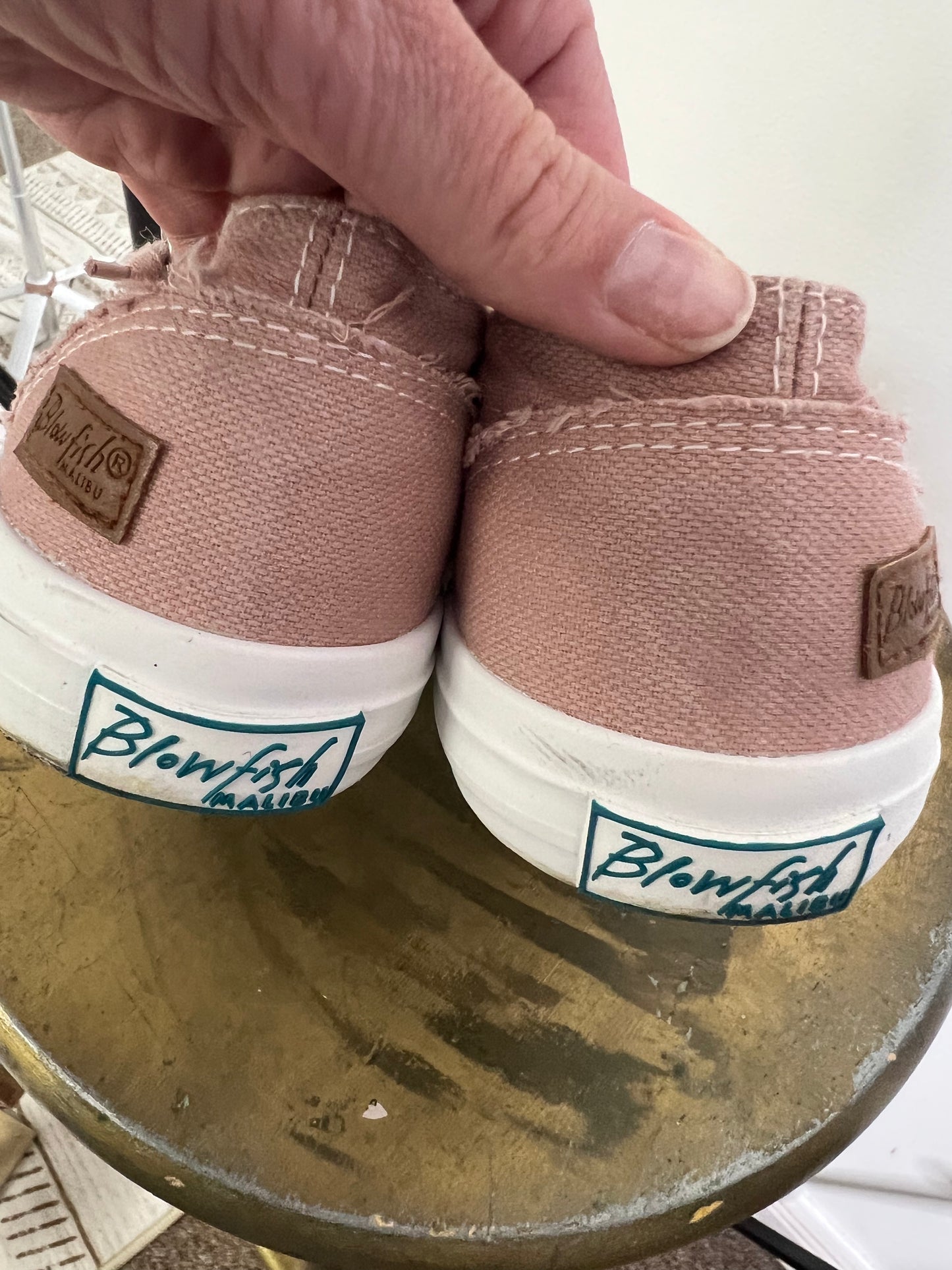 Blowfish Malibu Canvas Sneakers Size 7 1/2 EUC