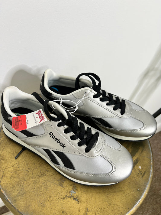 Reebok Sneakers-Size 7 1/2