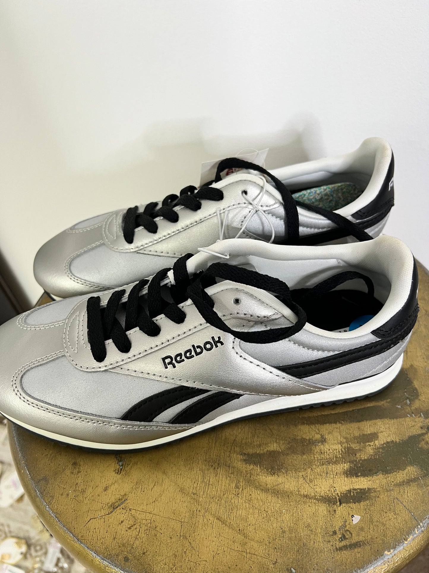 Reebok Classic Sneakers Size 7 1/2 NWT