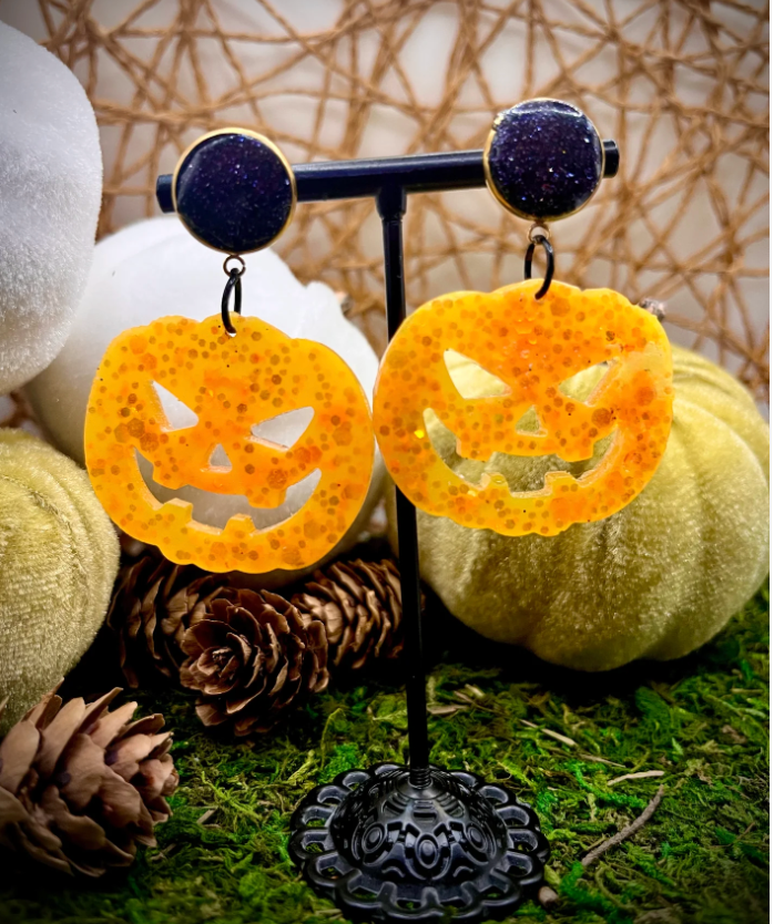 Grinning Pumpkin Earrings