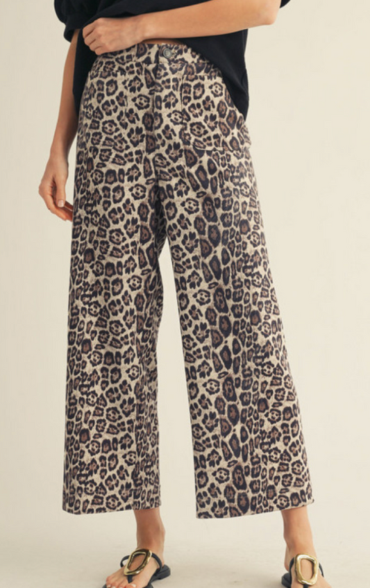 H40228-5 High waist wide leg leopard pants