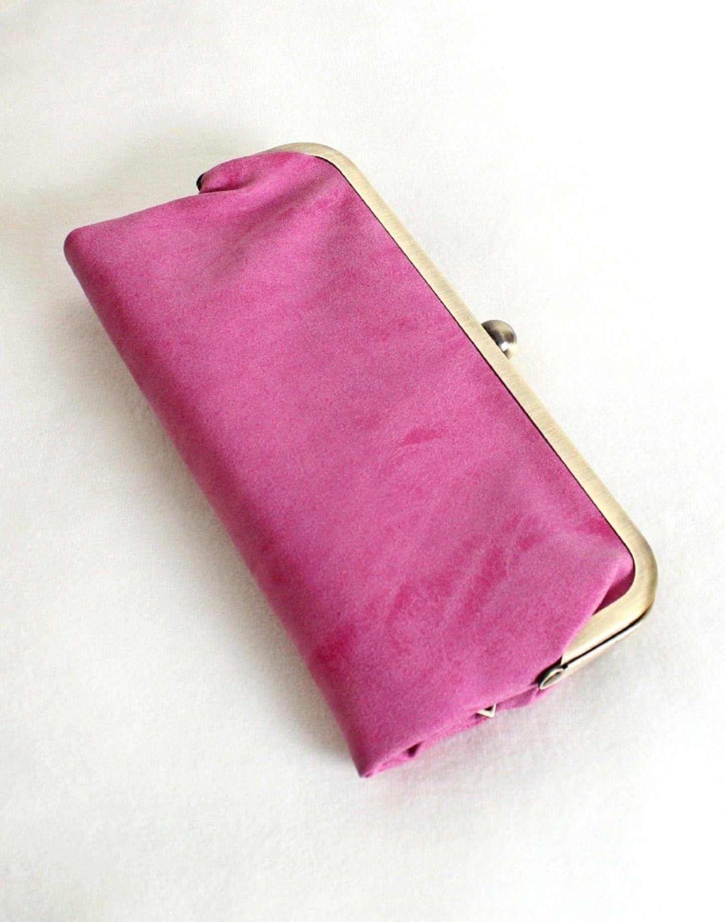 The Karen Kiss Lock Wallet