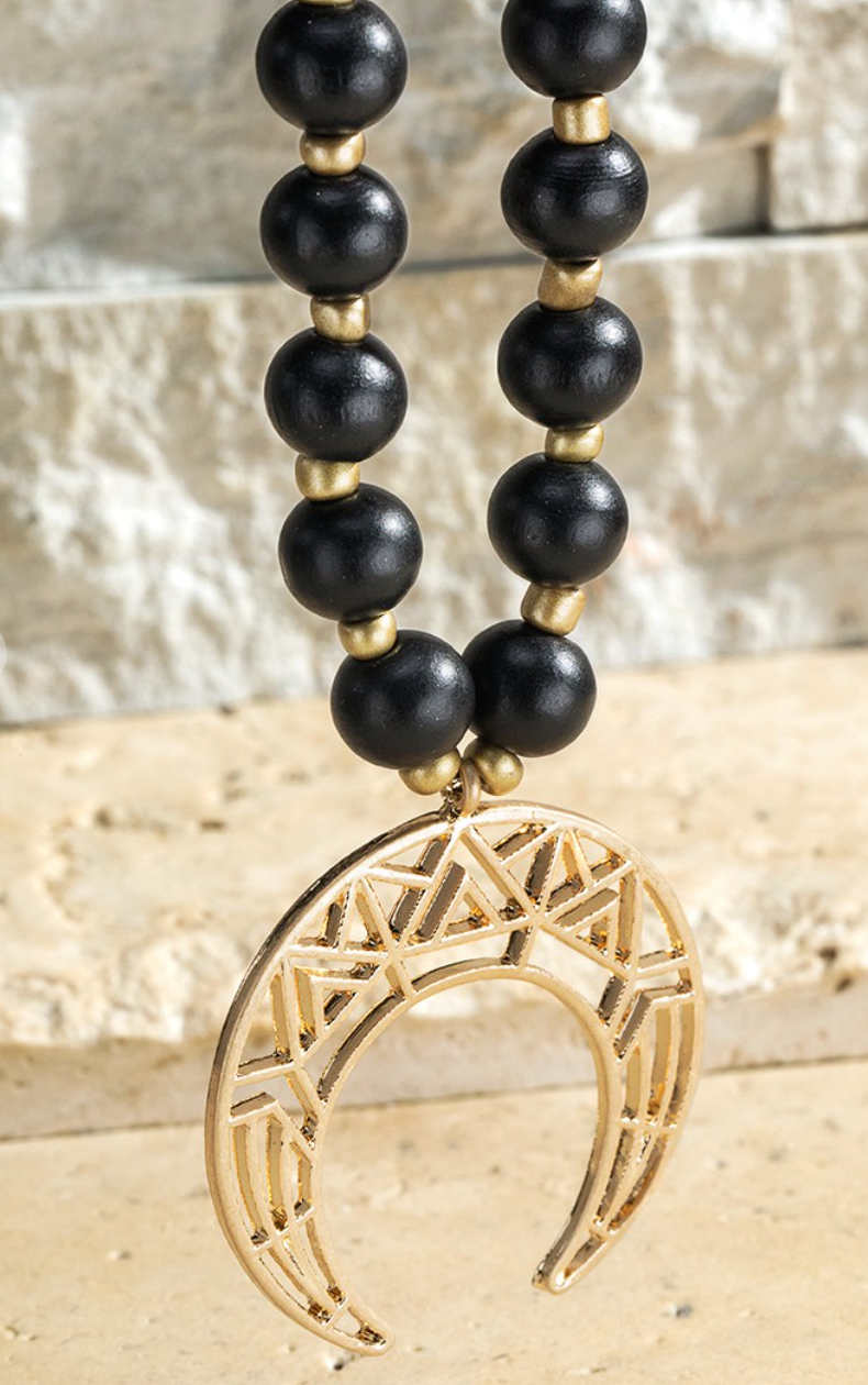 Wood Beaded Horn Necklace