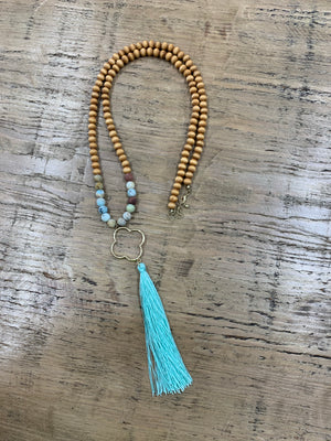 Clover tassel and bead necklace.