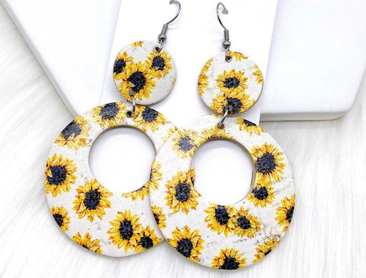 Sunflower Double O Corkies Earrings, White