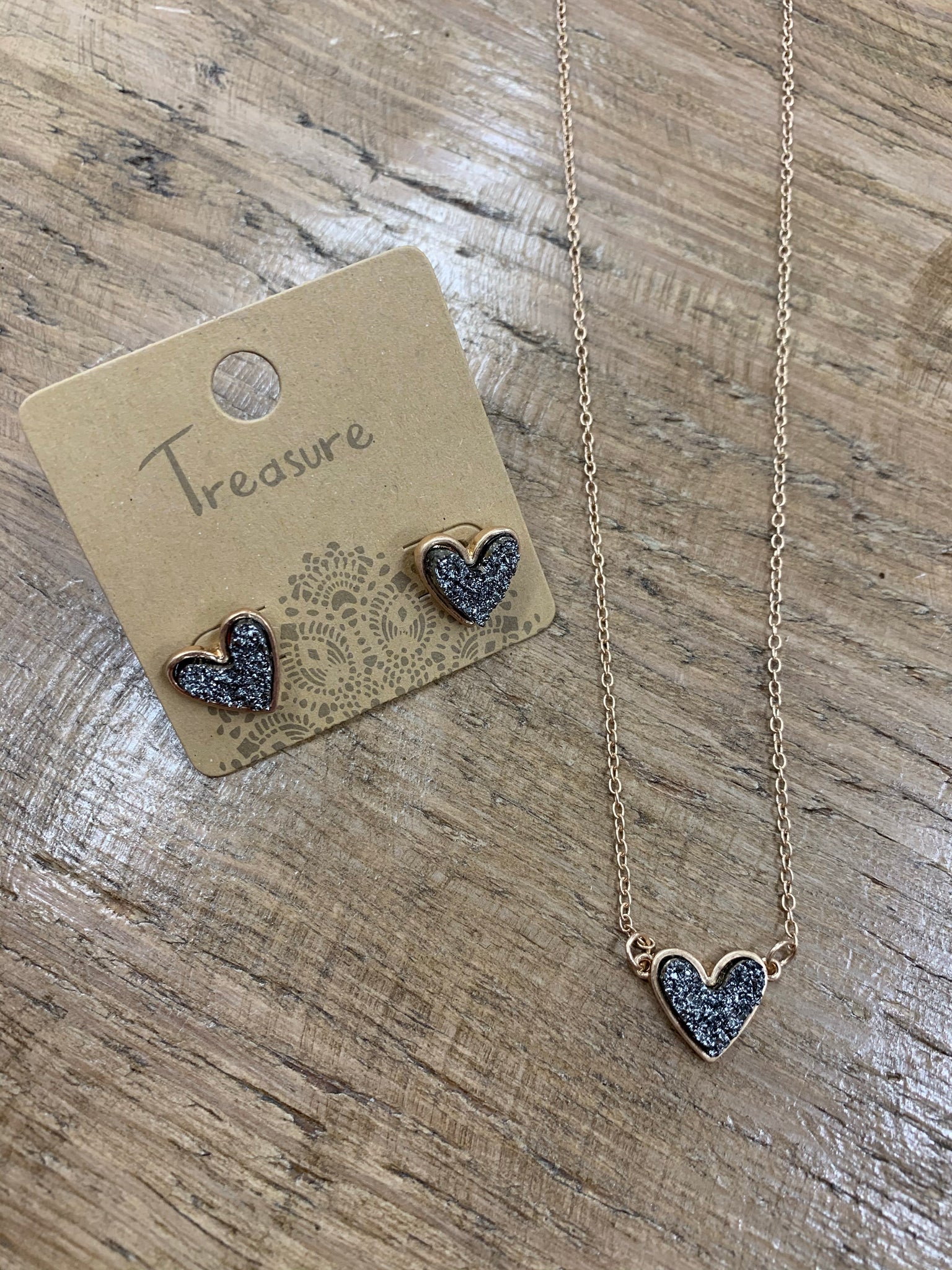 Heart Druzy Stone Necklace