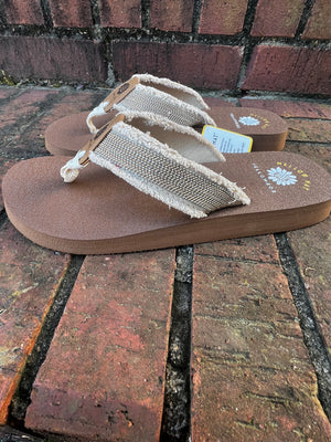 Yellow Box Nolan Sandal, Ivory